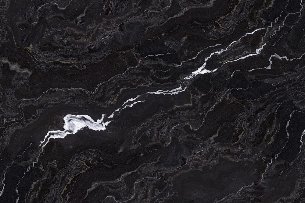 Elegant Black Marble Effect Wallpaper with Dramatic White Vein Patterns