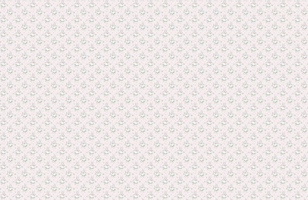 Elegant Vintage Floral Cream Wallpaper with Subtle Repeated Pattern Design