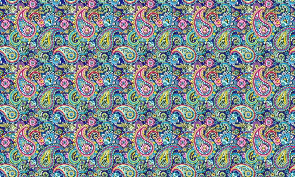 Vibrant Paisley Pattern Wallpaper with Colourful Floral Accents - Bohemian Style