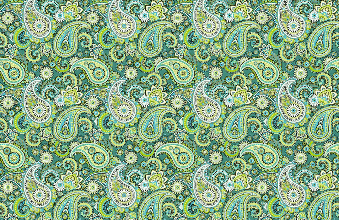 Vintage Green Paisley Pattern Wallpaper: Retro Style Home Decor Accent