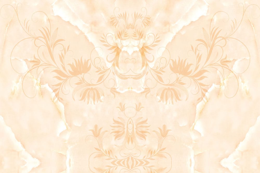Elegant Cream Floral Damask Wallpaper - Vintage Style Wall Decor Pattern
