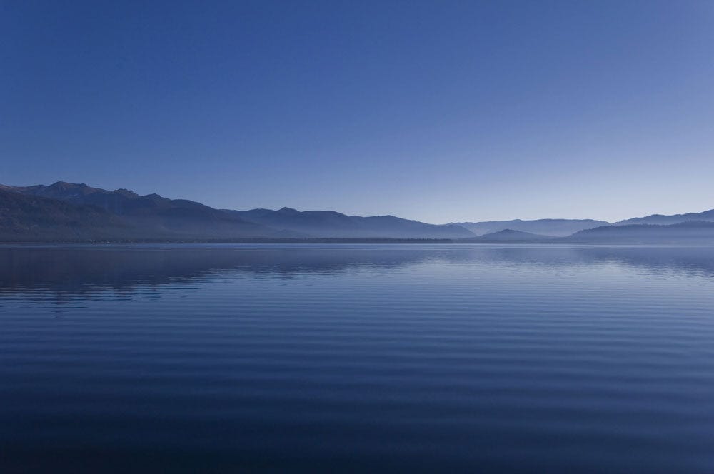 Serene Blue Lake Horizon Panorama Wallpaper for Tranquil Interiors Style