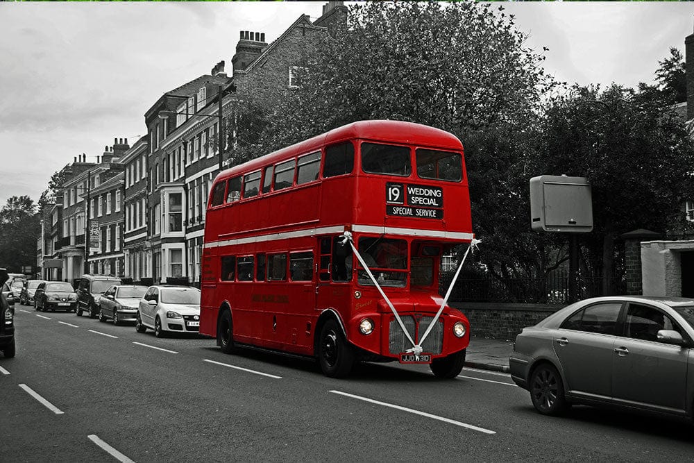 Vintage London Red Bus Black-and-White Urban Street Scene Wallpaper
