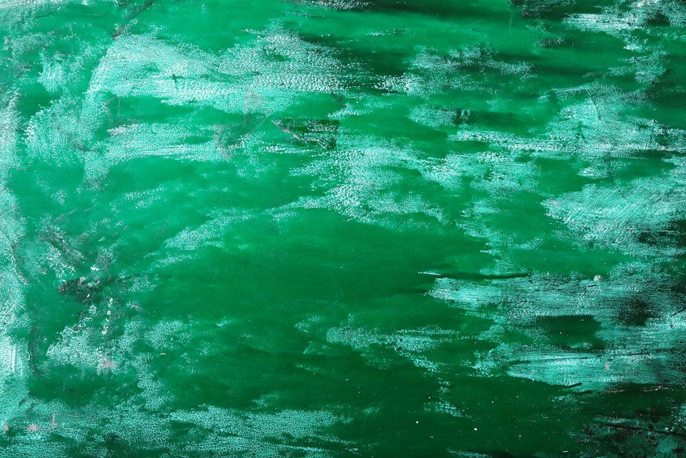 Emerald Brushstroke Abstract Green Textured Wallpaper for Contemporary Interiors