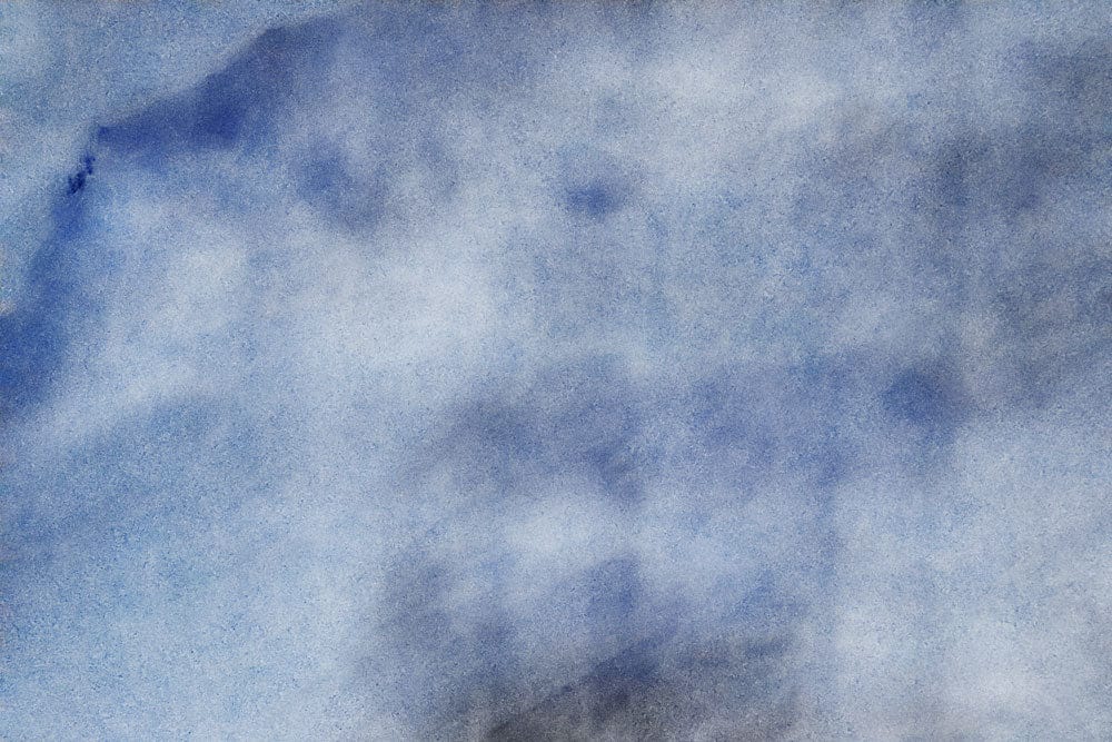 Serene Sky Blue Watercolour Effect Wallpaper for Tranquil Modern Spaces
