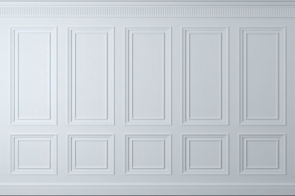 Elegant White Panelling Effect Wallpaper for Classic Interior Décor Style