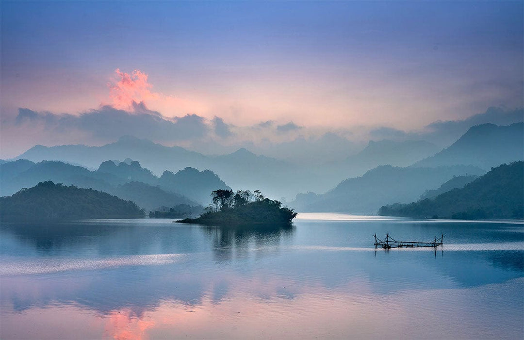 Serene Blue Mist Mountain Lake Scene Mural Wallpaper for Tranquil Décor