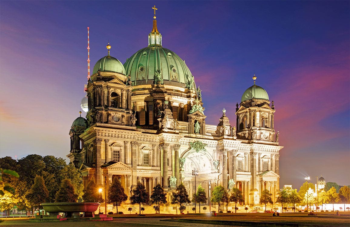 Majestic Architectural Cityscape Mural Wallpaper in Vibrant Evening Tones