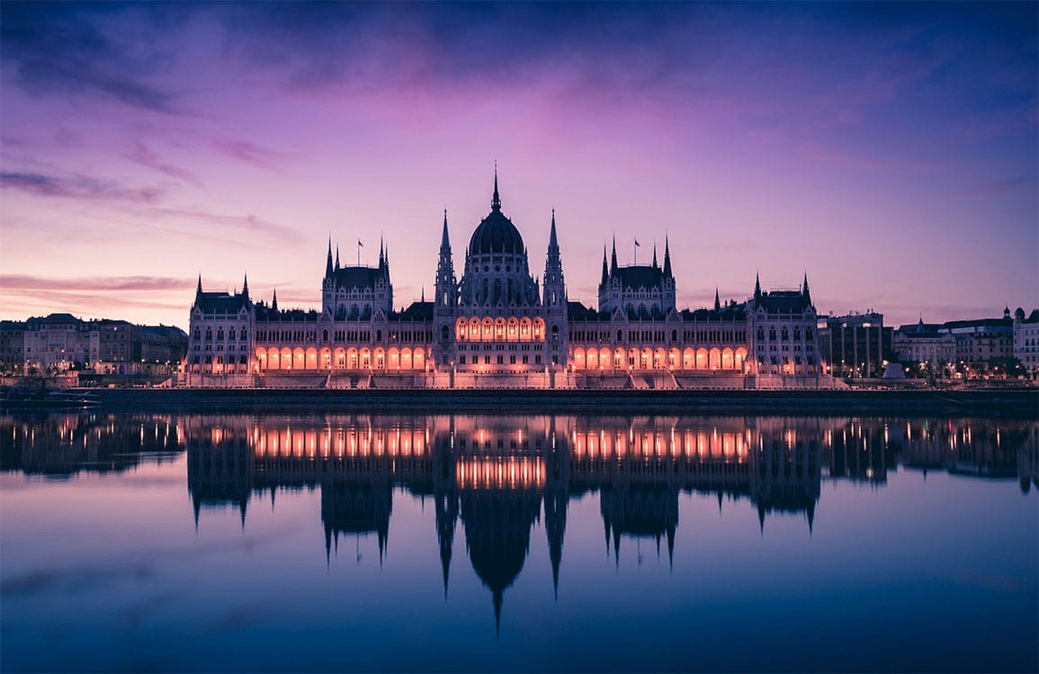 Majestic Budapest Twilight Architecture Mural Wallpaper in Elegant Purple Hues