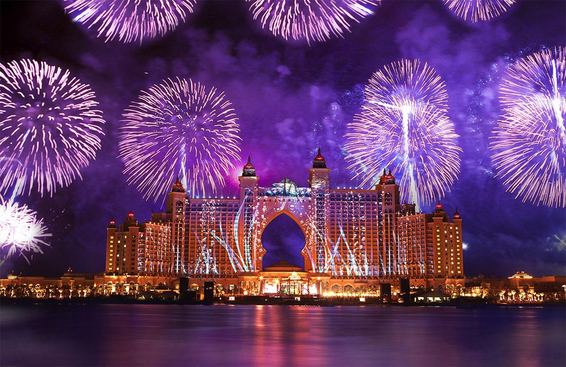 Vibrant Purple Fireworks Display Mural Wallpaper for Festive Celebrations