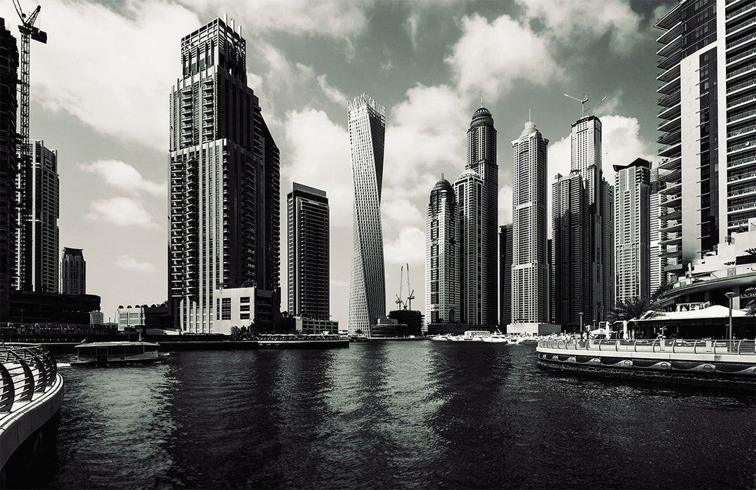 Monochrome Cityscape Skyline Wallpaper: Modern Urban Architecture Design Decor