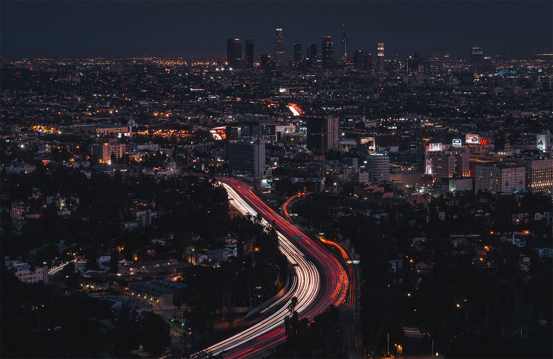 Vibrant Urban Nightscape Skyline Mural Wallpaper - Contemporary City Lights Panorama