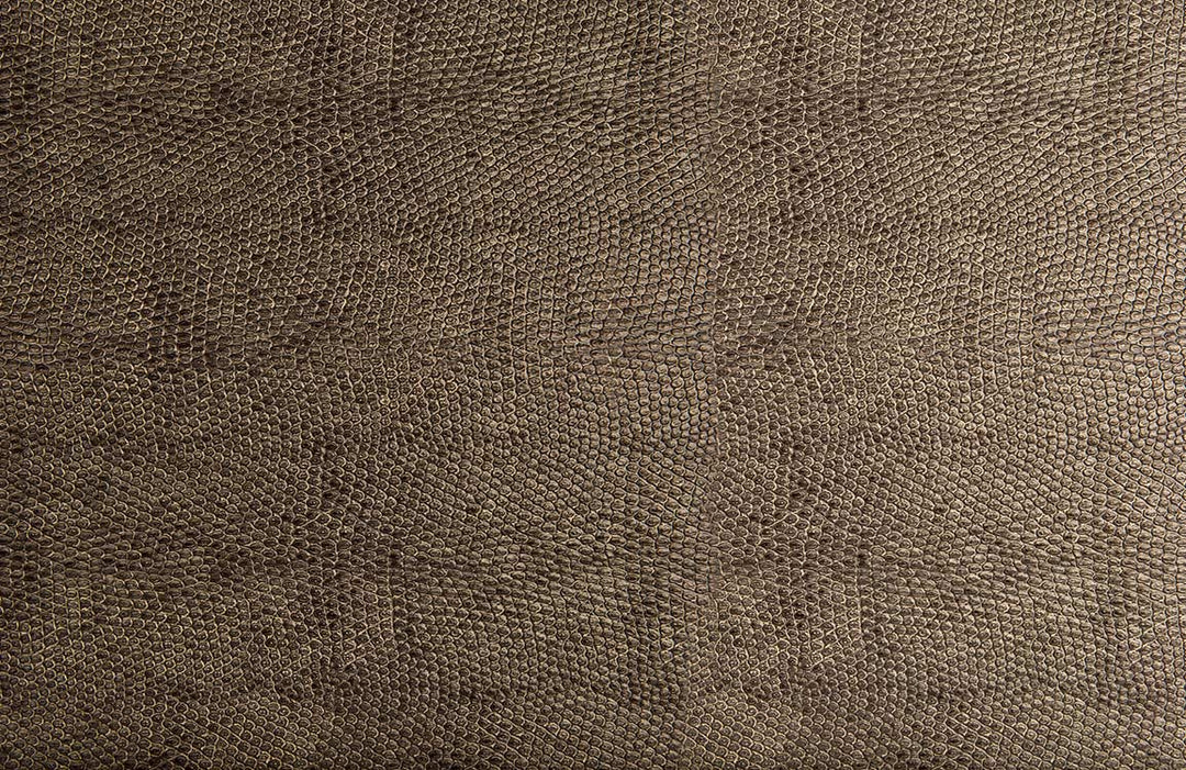 Elegant Textured Brown Leather-Look Wallpaper for Modern Elegant Interiors