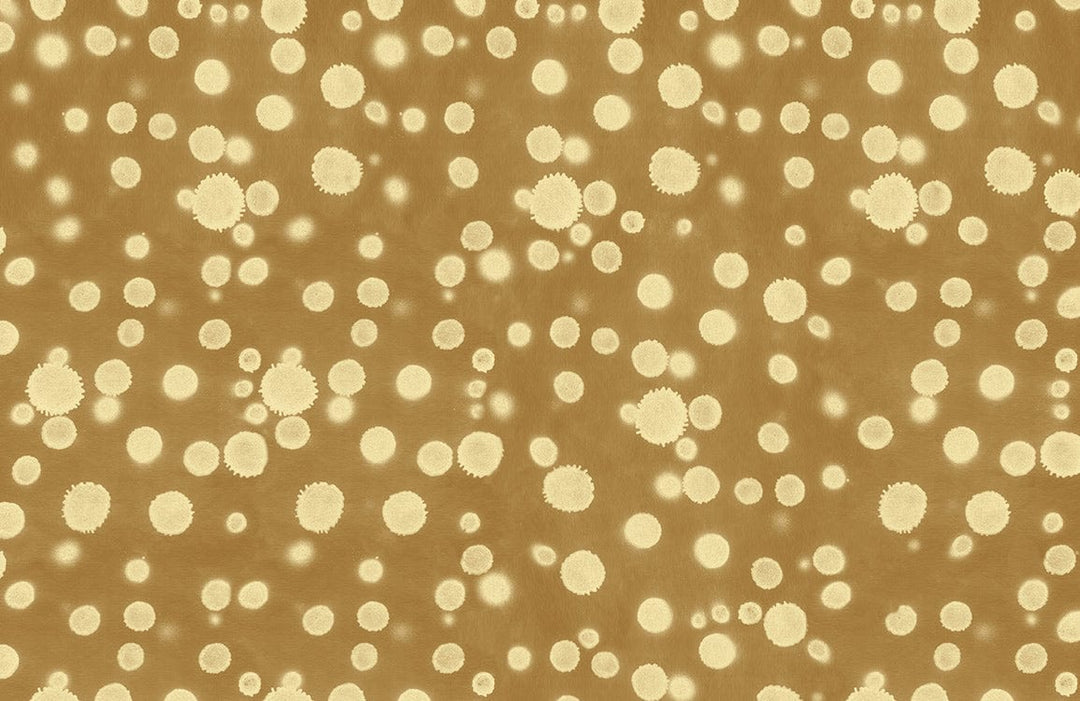 Vintage Polka Dot Pattern Wallpaper in Warm Tones for Cosy Interiors