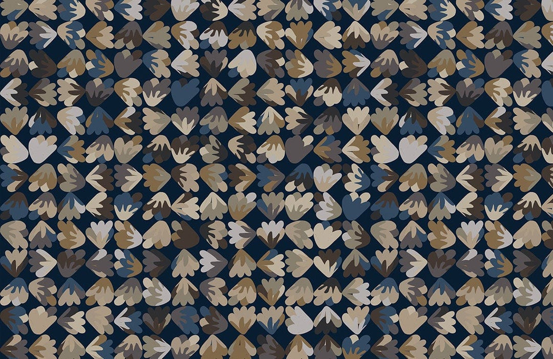 Rustic Heart Leaves Pattern Wallpaper in Earthy Tones for Cosy Interiors