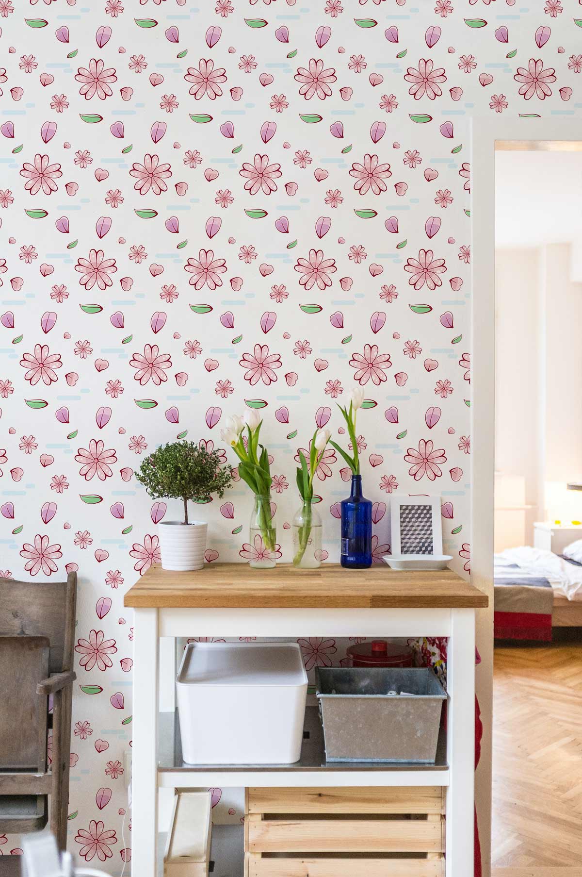 Pink Floral Blossom Pattern Wallpaper - Delicate Vintage Style Design