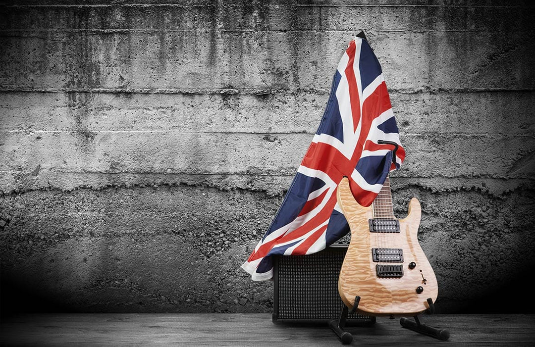 Vintage Union Jack Guitar Art Mural Grey Concrete Background Wallpaper