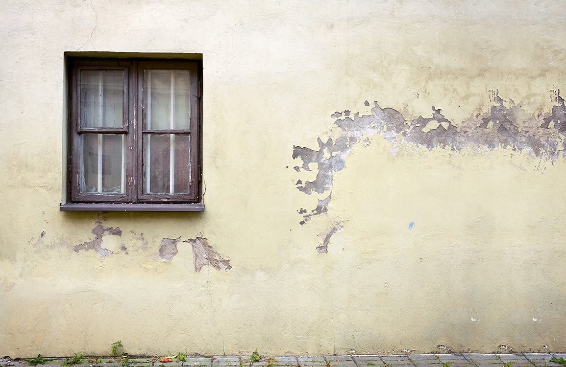 Vintage Rustic Charm Weathered Wall Mural in Earthy Beige Tones