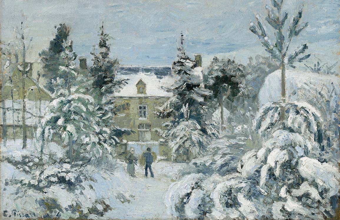 Winter Wonderland Snowy Landscape Mural Wallpaper in Serene Blue Tones