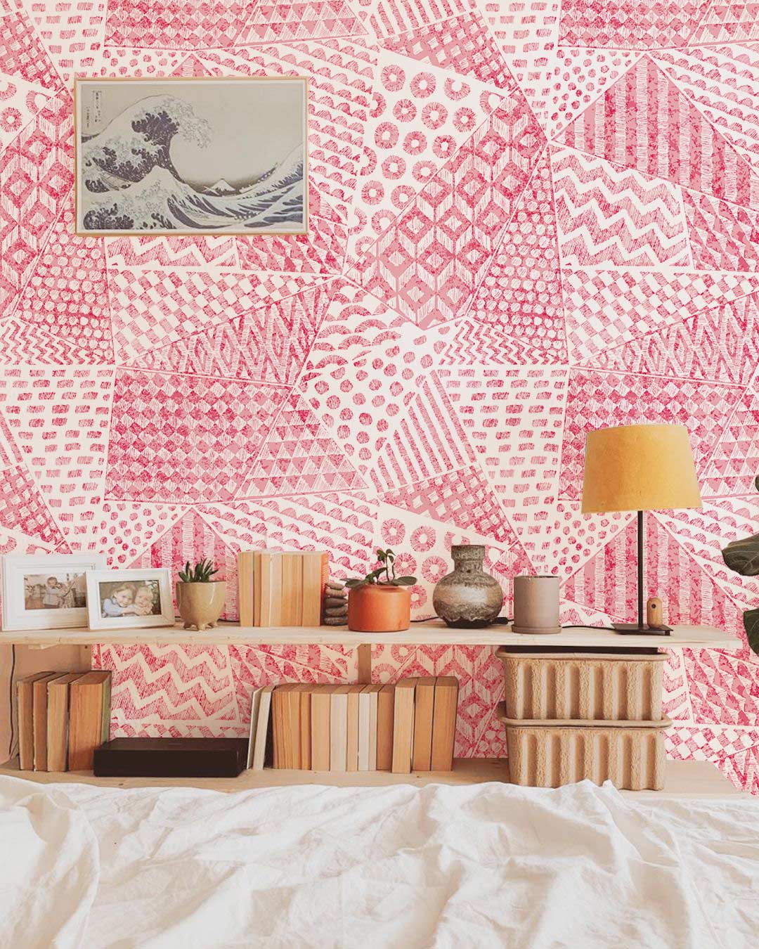 Hand-Drawn Geometric Pink Pattern Wallpaper – Boho Chic Artistic Design