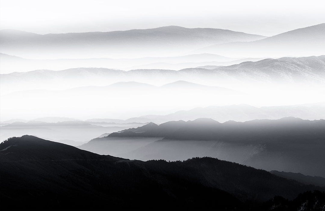 Misty Mountains Grey Scenic Mural Wallpaper for Serene Modern Interiors