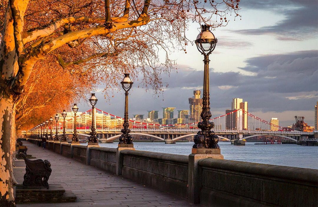 Golden Hour River Thames View London Mural Wallpaper Scenic Beauty
