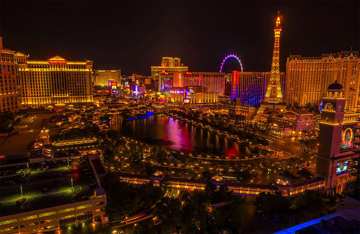 Vibrant Night-Time Cityscape Mural Wallpaper Featuring Dazzling Las Vegas Lights