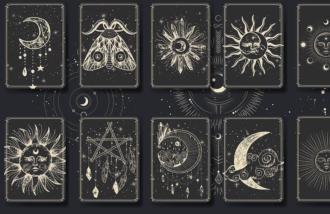 Vintage Celestial Tarot Wallpaper - Mystical Moon and Sun Pattern Design