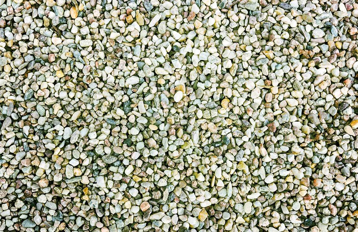 Natural Pebble Texture Wallpaper in Earthy Tones for Contemporary Design