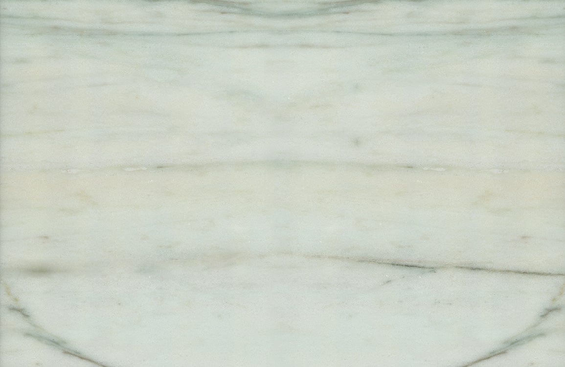 Elegant Marble Effect Wallpaper with Subtle Cream and Grey Tones