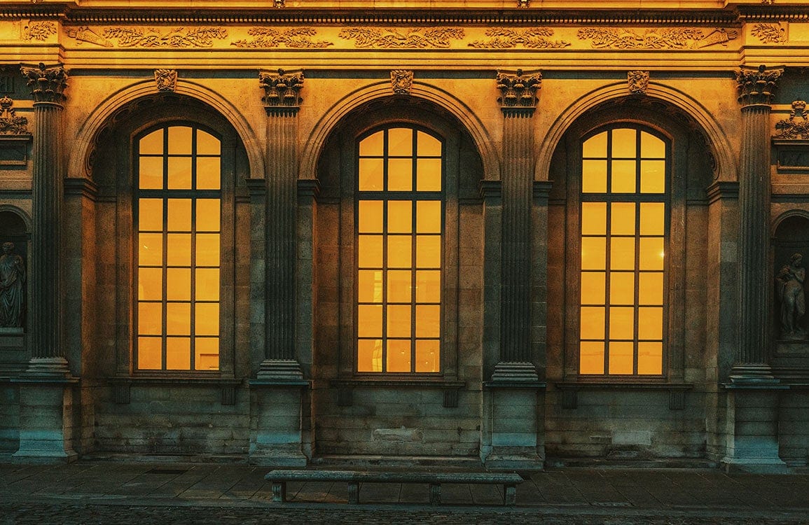 Golden Sunset Architectural Elegance Mural Wallpaper - Classic Warm Tones